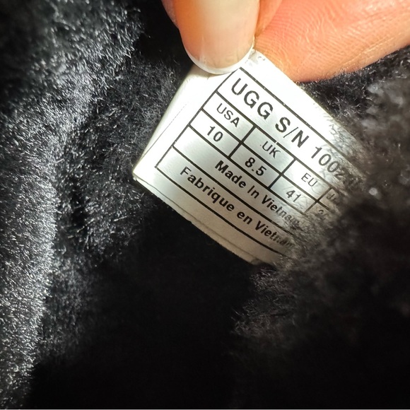 UGG Bailey Bow II Sheepskin Black Suede Winter Boots Women’s Size 10 - Picture 14 of 16